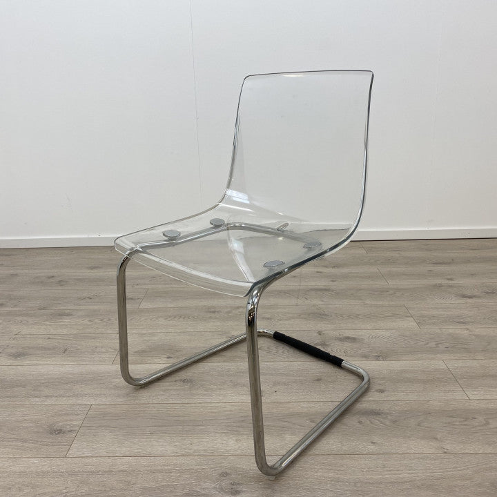 genomskinlig stol ikea